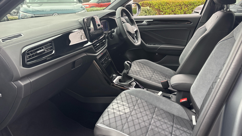 Volkswagen T-Roc 1.5 TSI Black Edition Plus 5dr Petrol Hatchback